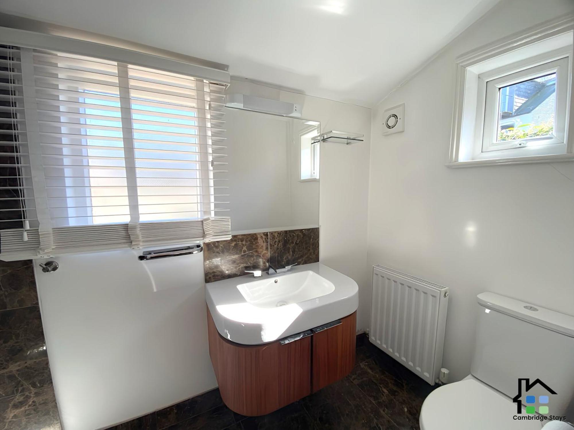 Cambridge Stays 3Br House, Easy Walk To City Center, 2 Showers, Garden, 2 Free Parking Spaces Exterior photo