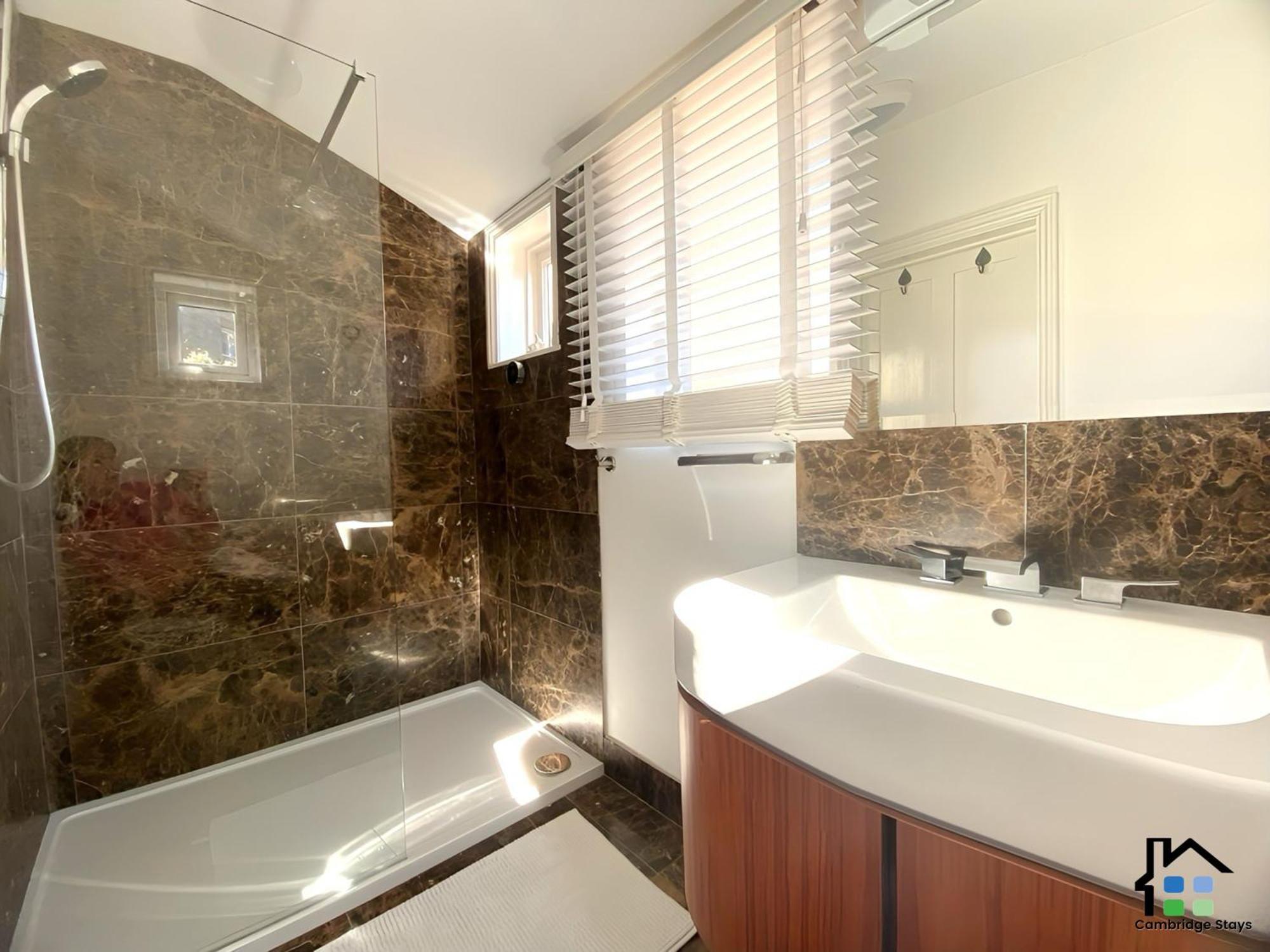 Cambridge Stays 3Br House, Easy Walk To City Center, 2 Showers, Garden, 2 Free Parking Spaces Exterior photo
